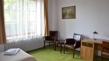 Фото номера Двухместный номер с 2 отдельными кроватями Мини-отель Tawerna Kaper г. Илава 4